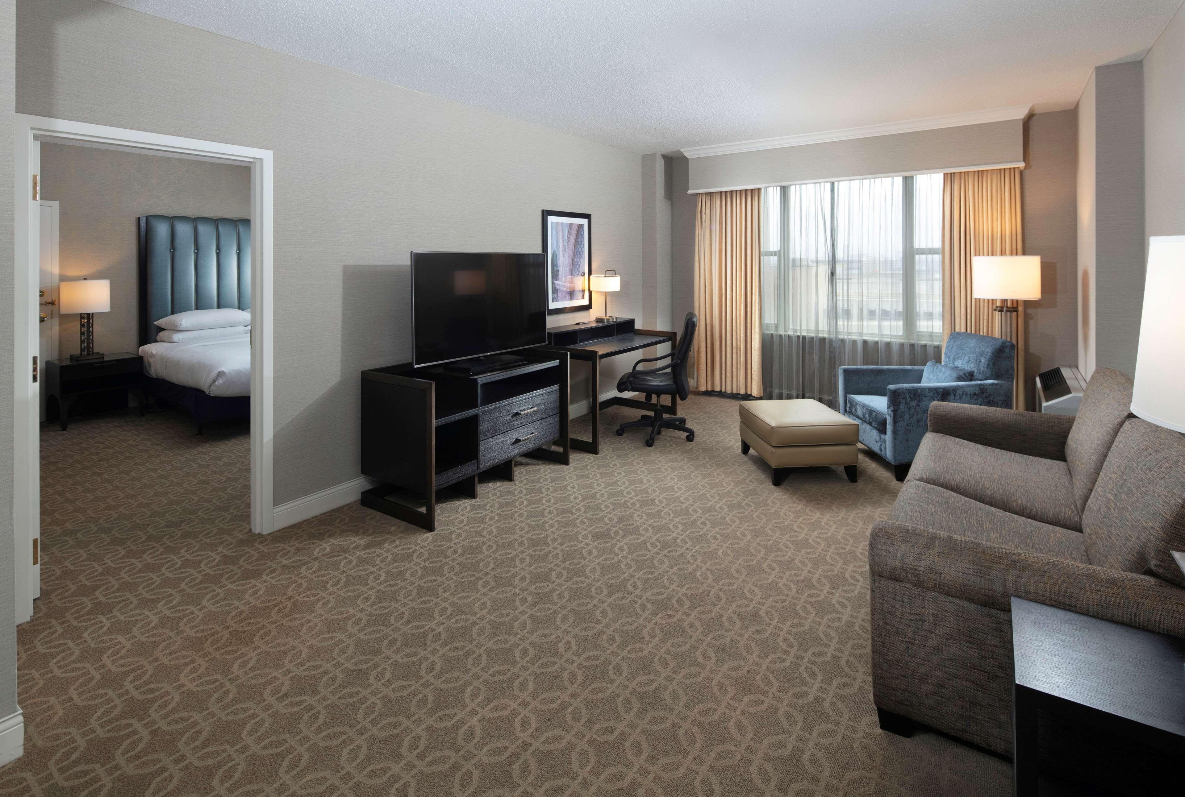 Hotel Hilton Milwaukee Extérieur photo