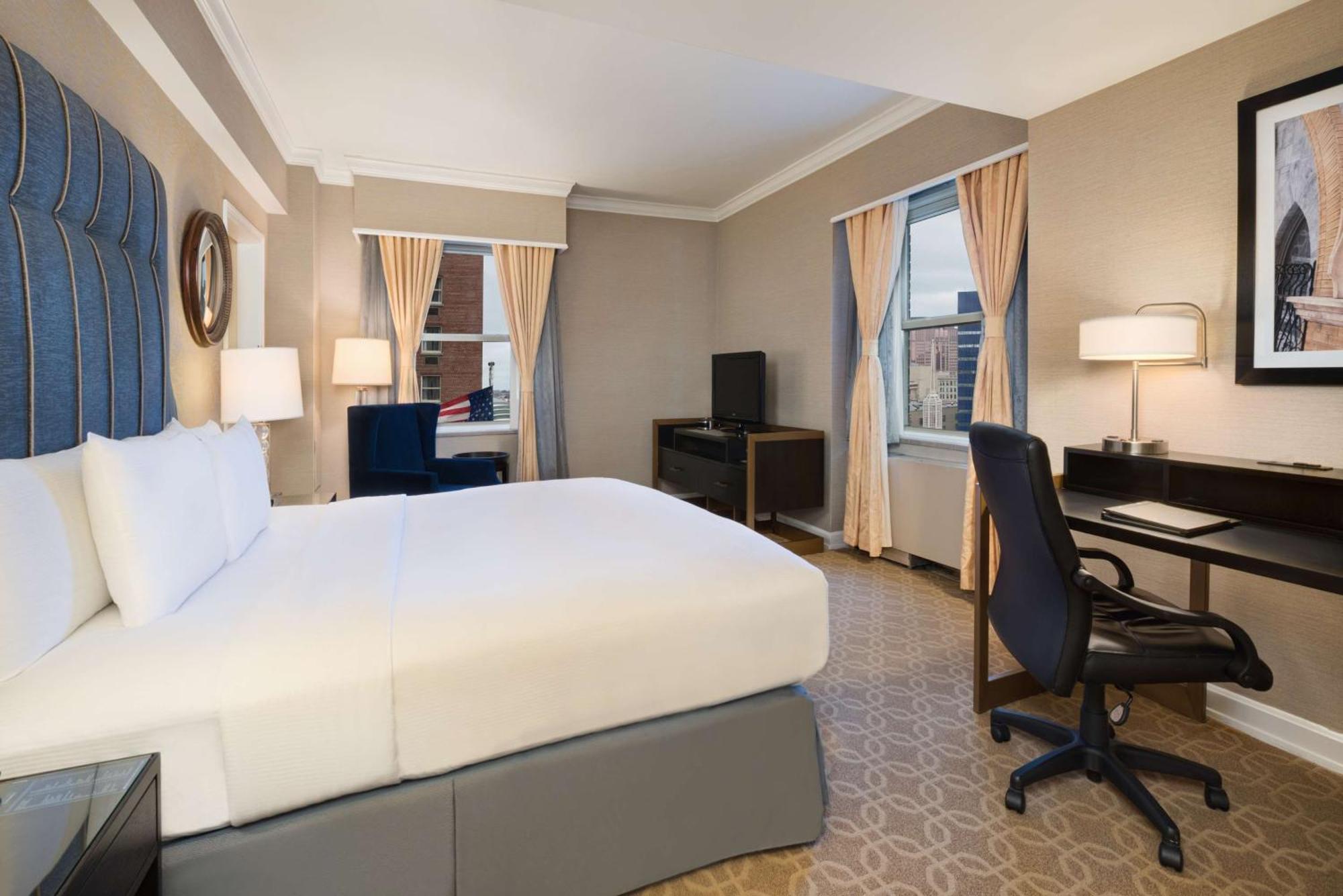 Hotel Hilton Milwaukee Extérieur photo