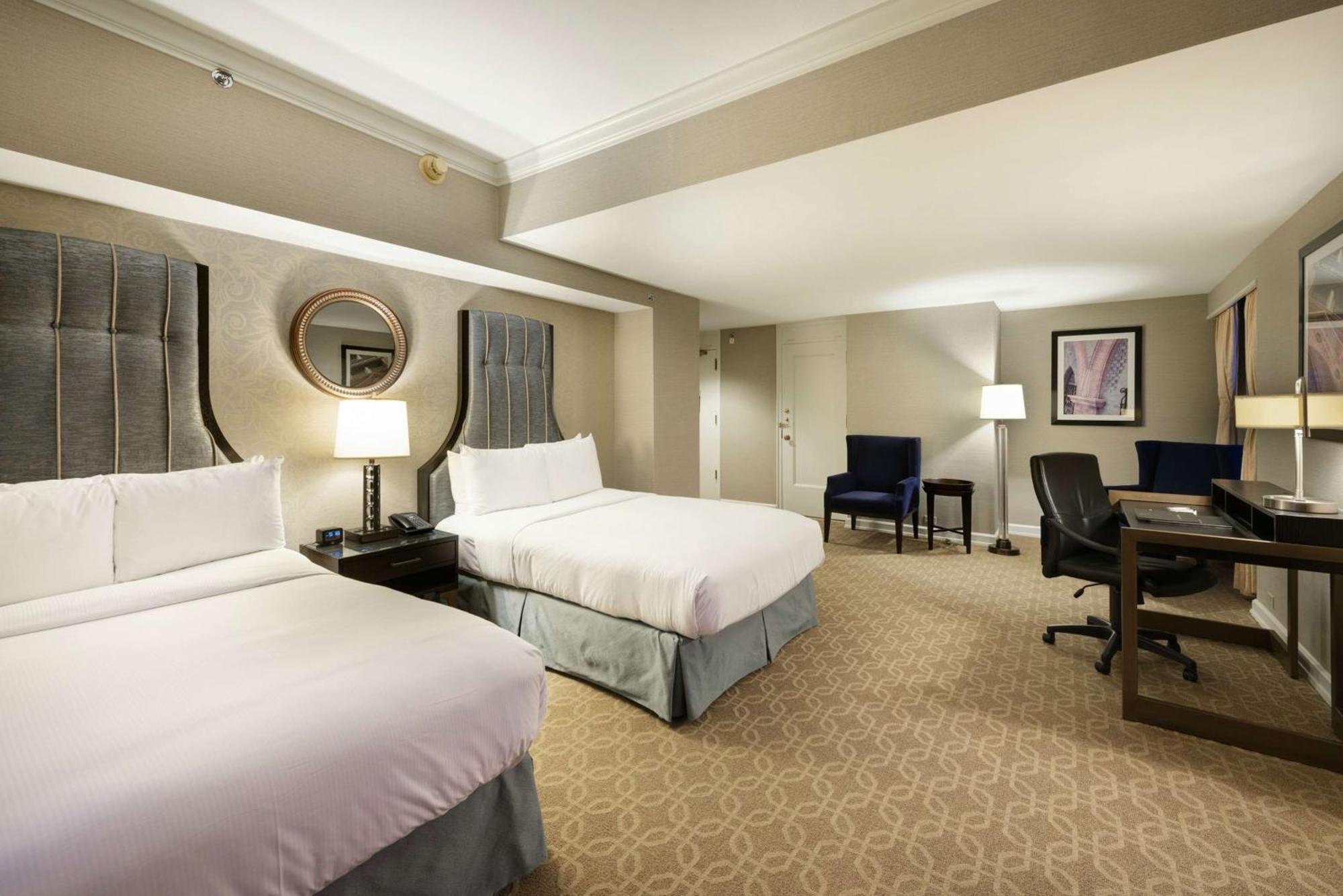 Hotel Hilton Milwaukee Extérieur photo